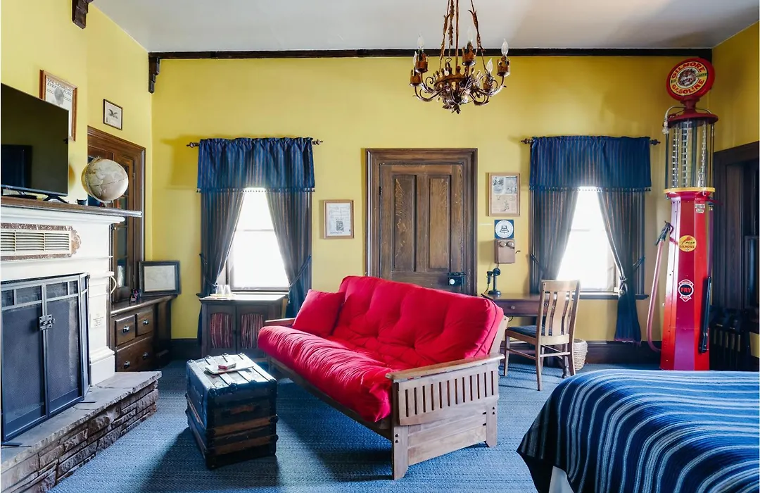 The Mulberry Inn -An Historic Bed And Breakfast-1